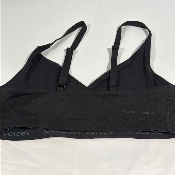 Outdoor Voices Black Women's Flow Bralette - Picture 2 of 4
